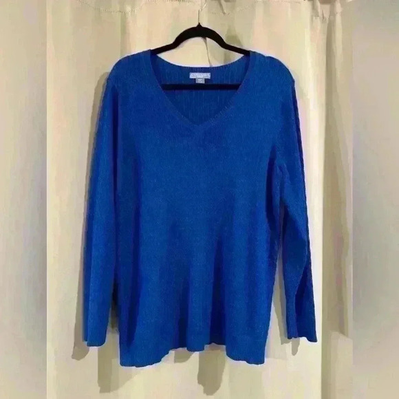 Women’s Blue Laura Scott Sweater - Picture 1 of 6